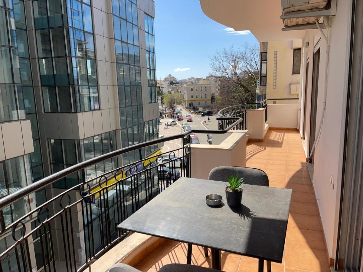 Saranda Central Apartment מראה חיצוני תמונה